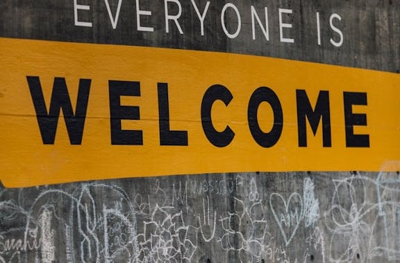 Everyone is welcome refugee pic